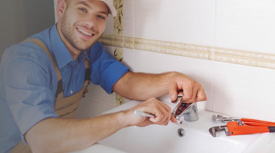 Professional expert plumbing services in Braddyville, IA